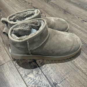 Ugg ultra mini antelope